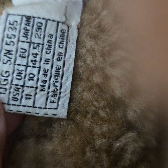 UGG Mens  Leather Insulated Boots - Picture 5 of 12